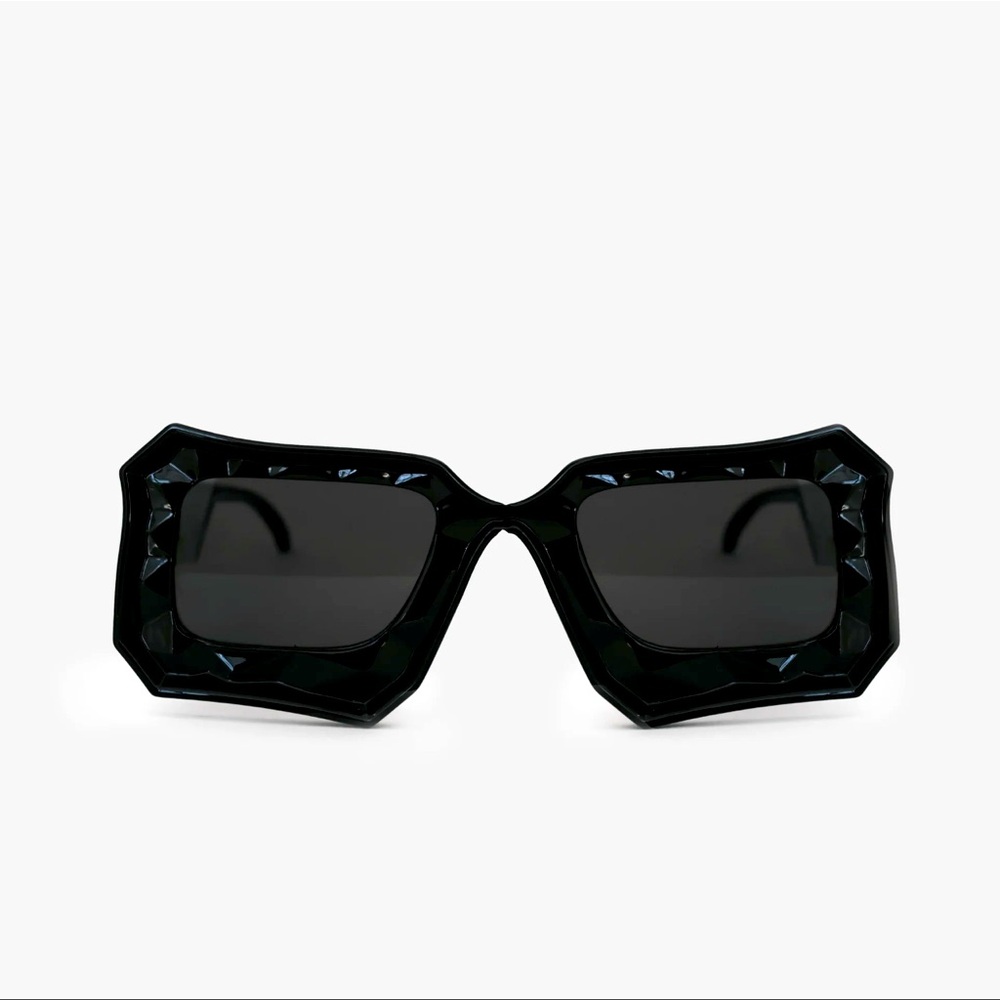 Never worn! GEOMETRIX sunglasses by Fifty Shades of NYC